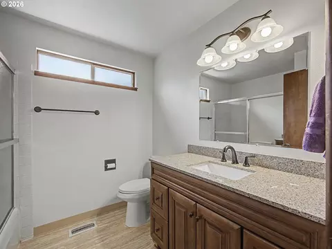 3550 SW 2nd St, Gresham, OR 97030 photo 22