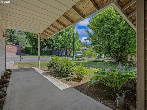 3550 SW 2nd St, Gresham, OR 97030 photo 5