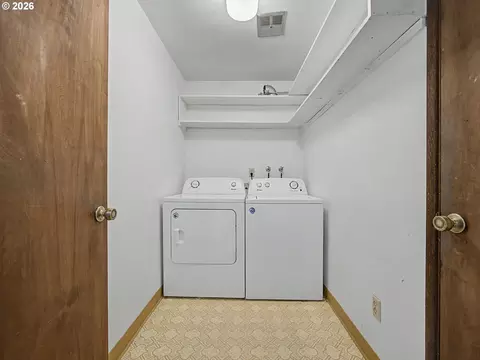 3550 SW 2nd St, Gresham, OR 97030 photo 36