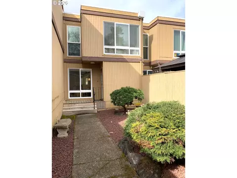 1661 NW Lakeway Ln #312, Beaverton, OR 97006
