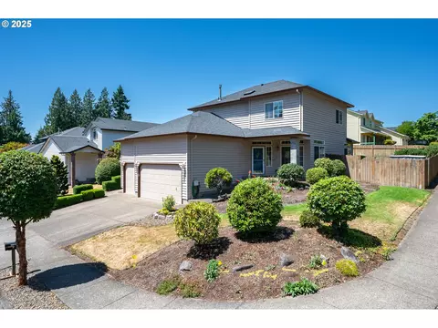 13631 S Squire Dr, Oregon City, OR 97045