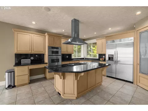16 SE 46th Dr, Gresham, OR 97080 photo 10