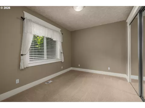 16 SE 46th Dr, Gresham, OR 97080 photo 28