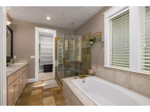 16 SE 46th Dr, Gresham, OR 97080 photo 23