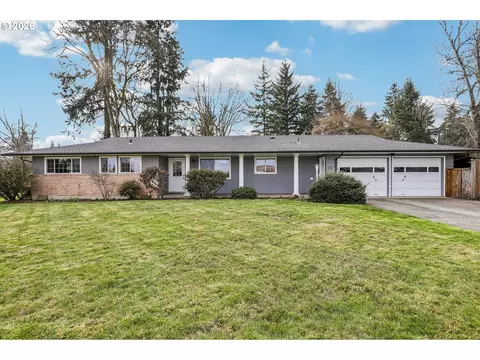 155 Sunset Blvd, Saint Helens, OR 97051