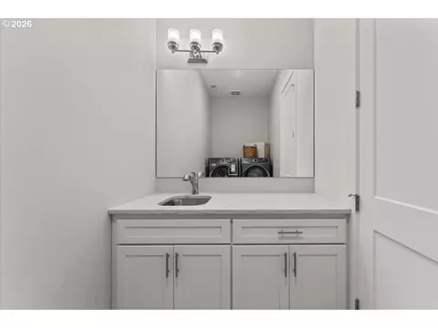 Other - 382 NE Lovrien Ave, Gresham, OR 97030 photo 6 of 8