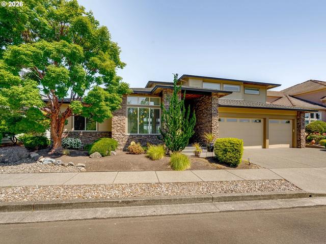 4066 NE Fairview Lake Way, Fairview, OR 97024