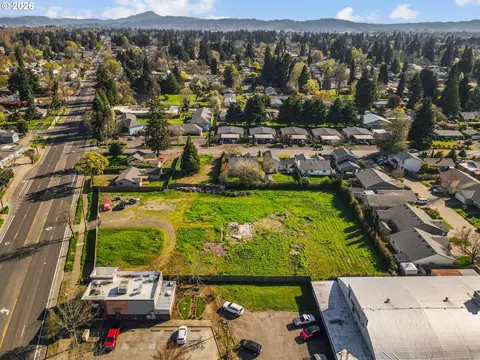 1920 River Rd, Eugene, OR 97404 photo 30
