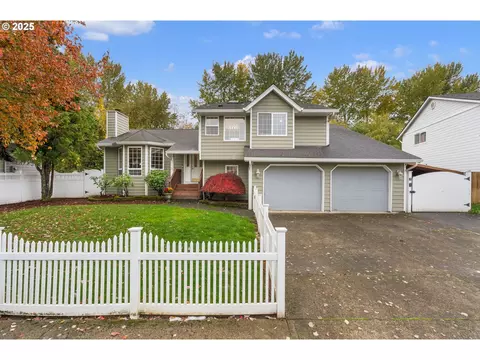 8914 NE 28th Pl, Vancouver, WA 98665