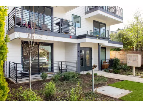 3920 N Montana Ave, Portland, OR 97227