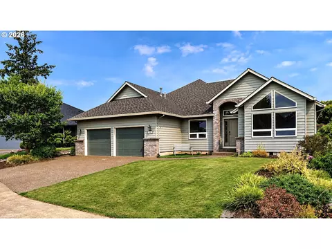 Exterior - 1905 N Westlake Loop, Newberg, OR 97132 photo 2 of 9