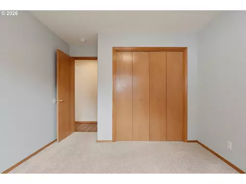 Bedroom - 1905 N Westlake Loop, Newberg, OR 97132 photo 7 of 7