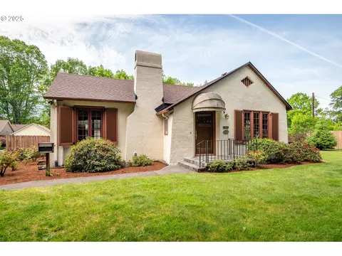 1639 21st Ave, Longview, WA 98632