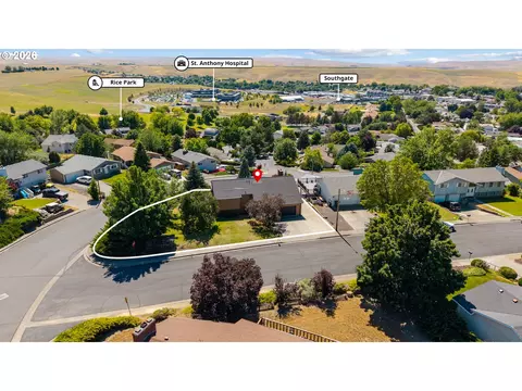 View/Area - 1435 SW 18th St, Pendleton, OR 97801 photo 2 of 3