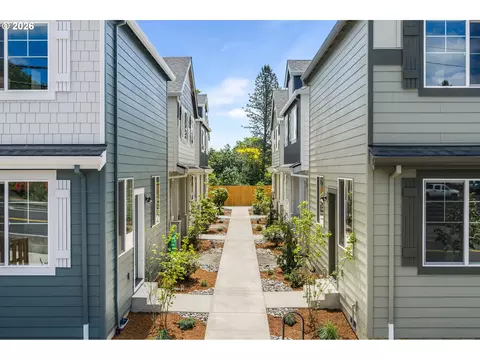 3626 SW Vermont St, Portland, OR 97219