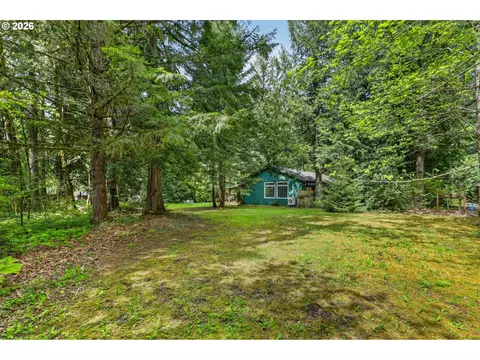 Exterior - 69458 E Vine Maple Dr, Rhododendron, OR 97049 photo 12 of 16