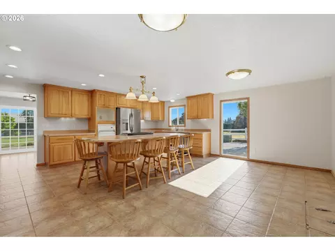 21675 SE Bohna Park Rd, Damascus, OR 97089 photo 13