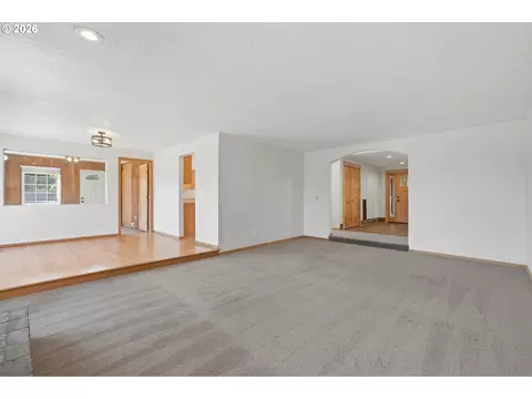 21675 SE Bohna Park Rd, Damascus, OR 97089 photo 8