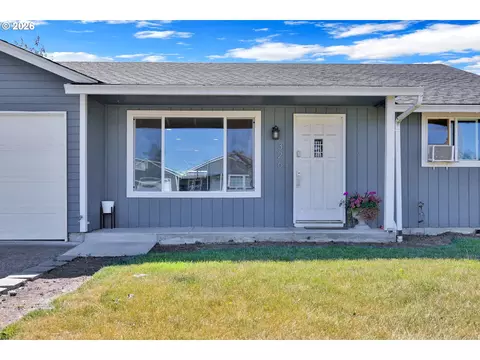 326 38th Pl, Springfield, OR 97478 photo 5