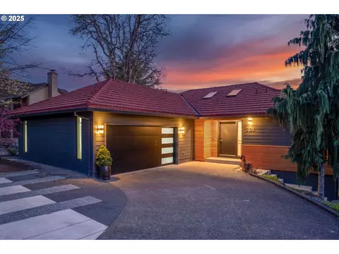 2123 Greene St, West Linn, OR 97068
