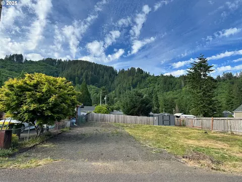 10892 E Mapleton Rd, Mapleton, OR 97453 photo 1