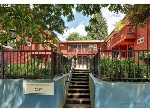 2937 SE Waverleigh Blvd #6, Portland, OR 97202
