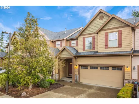13677 SE Madena Way, Clackamas, OR 97015