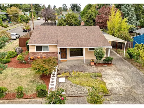7701 SE Lincoln St, Portland, OR 97215