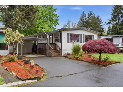 5404 NE 121st Ave #17, Vancouver, WA 98682