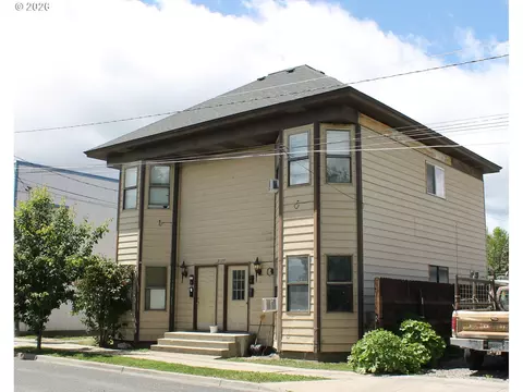 2127 7th St, Baker City, OR 97814