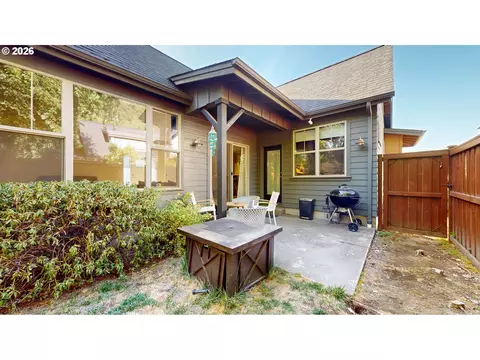 Exterior - 375 Mia Ln, Eugene, OR 97401 photo 4 of 4