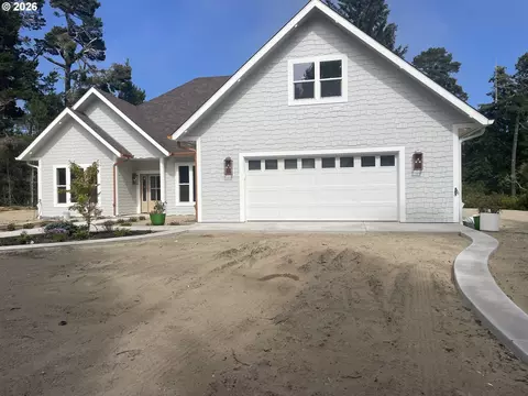 Wood Lake Way S, Florence, OR 97439