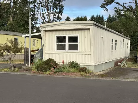 3900 Coburg Rd #9, Eugene, OR 97408