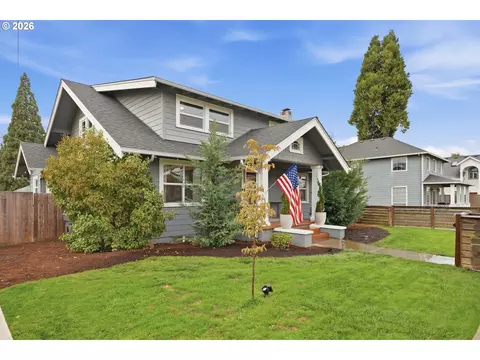 Exterior - 3249 3rd St, Hubbard, OR 97032 photo 7 of 11