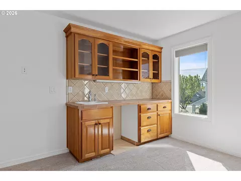 Other - 211 W Hazelnut Dr, Newberg, OR 97132 photo 5 of 10
