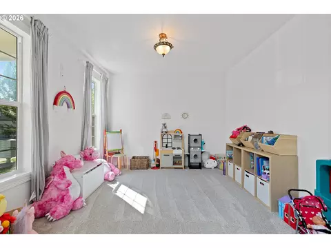 Other - 211 W Hazelnut Dr, Newberg, OR 97132 photo 1 of 10