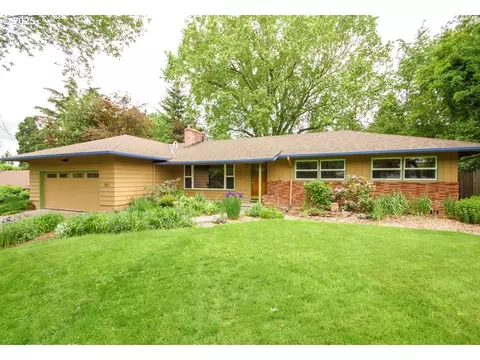 5451 SW 53rd Ave, Portland, OR 97221