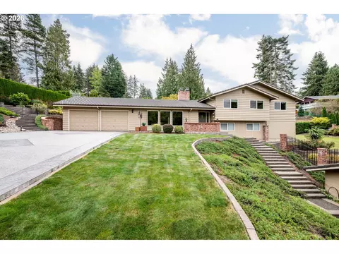 2454 Archwood Dr, Longview, WA 98632