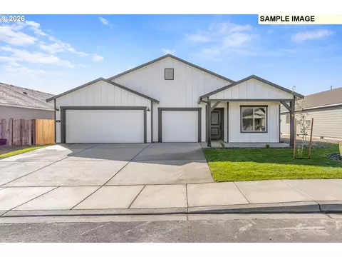 861 E Kinsley Ave, Hermiston, OR 97838