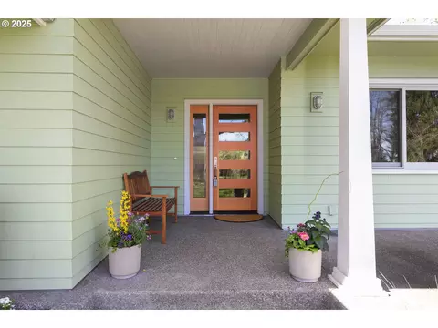 12432 Orchard Hill Rd, Lake Oswego, OR 97035