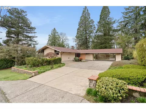 4035 SW Altadena Ave, Portland, OR 97239