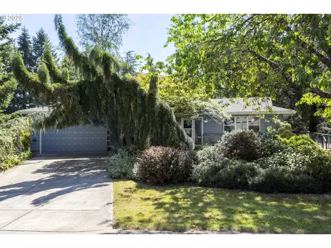 12413 NW 20th Ave, Vancouver, WA 98685