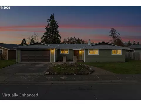 520 S 51st Pl, Springfield, OR 97478