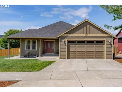3529 Jones Loop, Hood River, OR 97031
