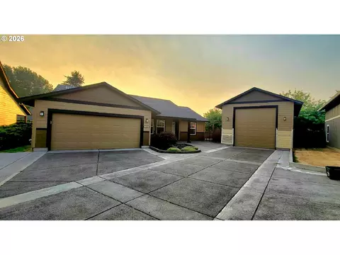 9804 NE 141st Ct, Vancouver, WA 98682