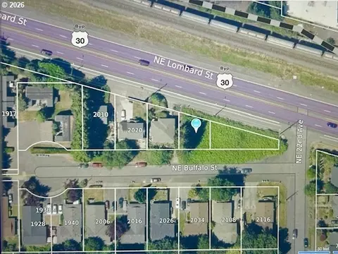 2045 NE Buffalo St, Portland, OR 97211