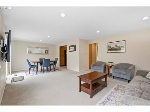 Other - 2204 Ridgeway Dr, Eugene, OR 97401 photo 1 of 3