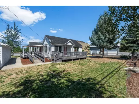 2185 SE Paulina Hwy, Prineville, OR 97754