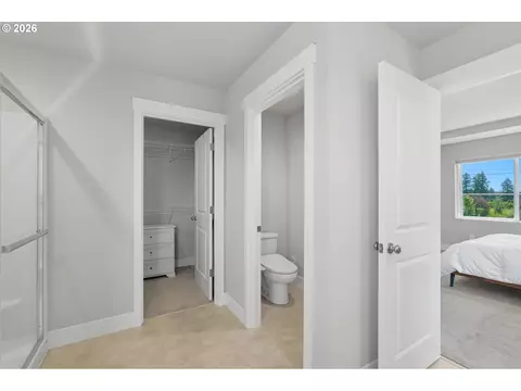 Entry Way - 41470 Metolius Ave, Sandy, OR 97055 photo 3 of 3
