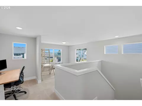 Other - 41470 Metolius Ave, Sandy, OR 97055 photo 4 of 10